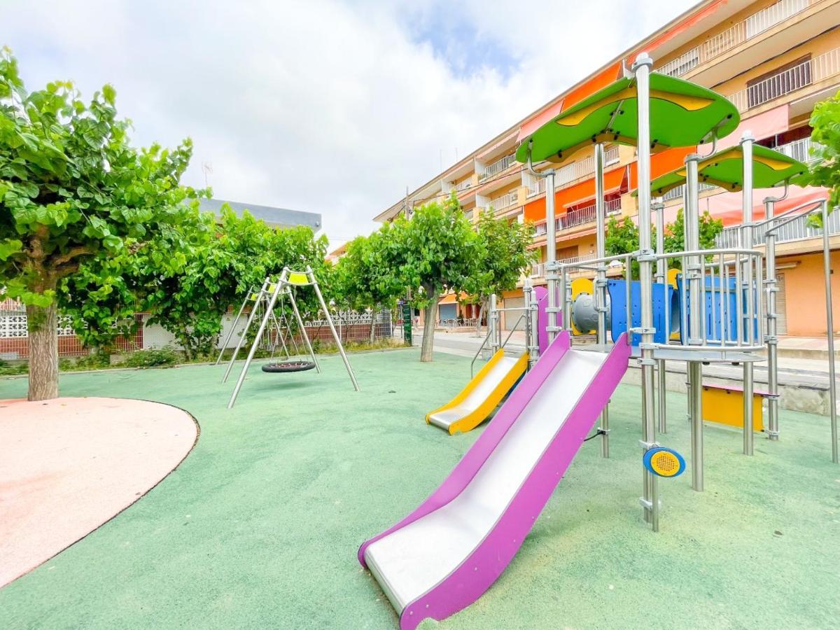 Apartamentos Calamari 1 & 2 Salou Dış mekan fotoğraf