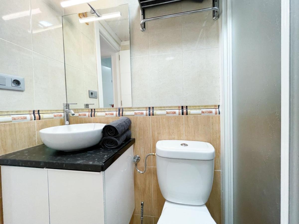 Apartamentos Calamari 1 & 2 Salou Dış mekan fotoğraf